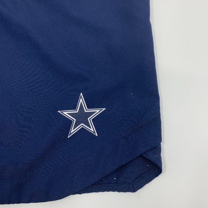 Dallas Cowboys Nike shorts Size M