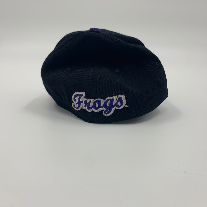 Black TCU horned frogs fitted hat