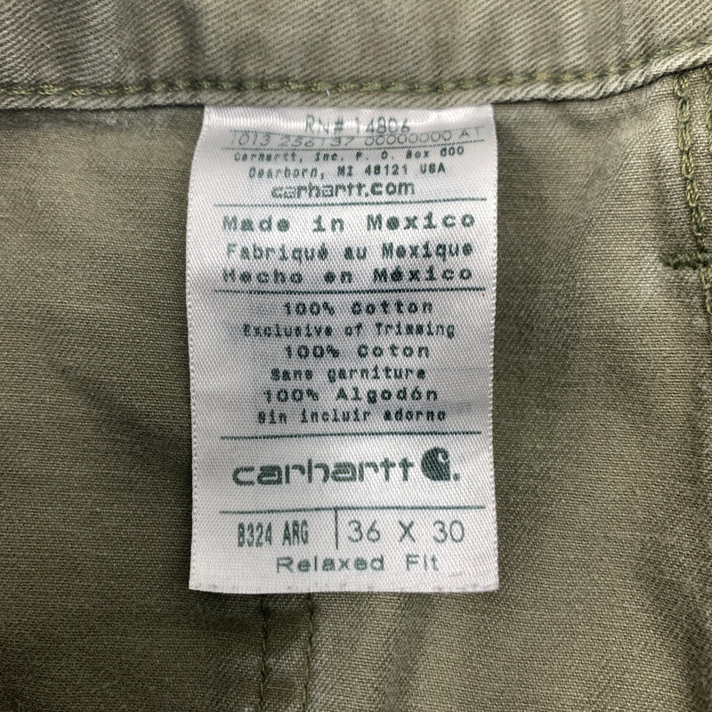 Vintage B324 Green Carhartt Pants Size 34x29