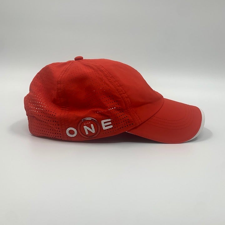 Red Nike Tiger Woods Collection Golf Hat