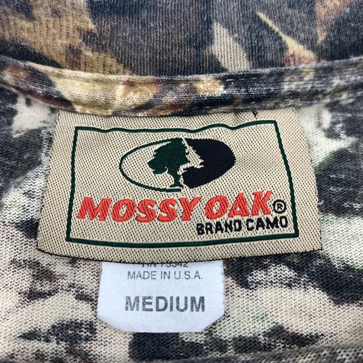 Vintage Mossy Oak Single Stitch Camo Pocket T-shirt Size M