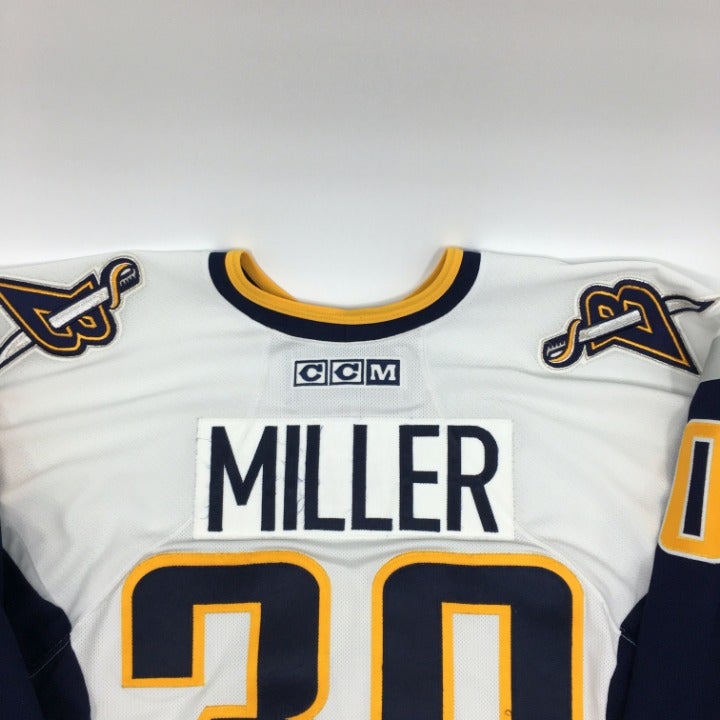 THE PRO SHOP on X: Hol up? Ryan Miller in the black 580's and 90's style  Sabre's Jersey?! - I know y'all ain't ready for this   / X