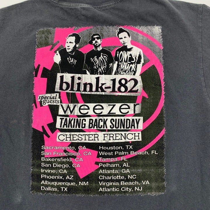 2009 Blink 182 Tour T-Shirt Size L