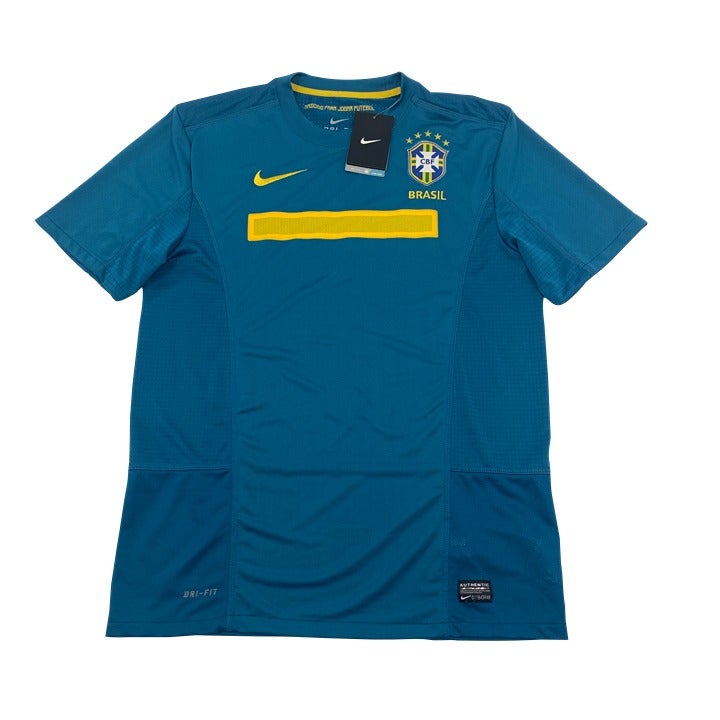NWT Nike Brazil National Team 2011/12 Jersey Size M