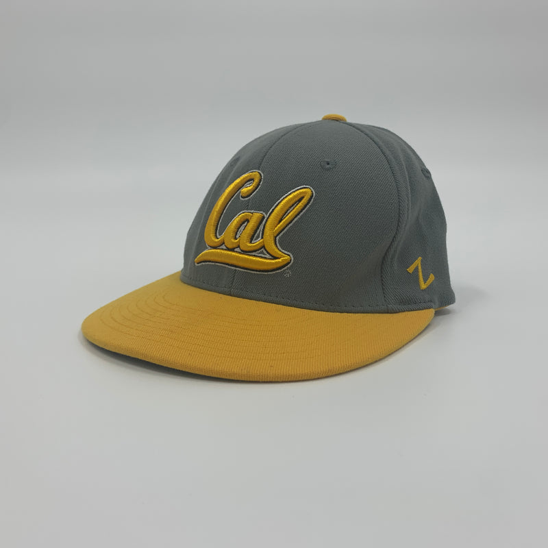 NWT university of California fitted hat