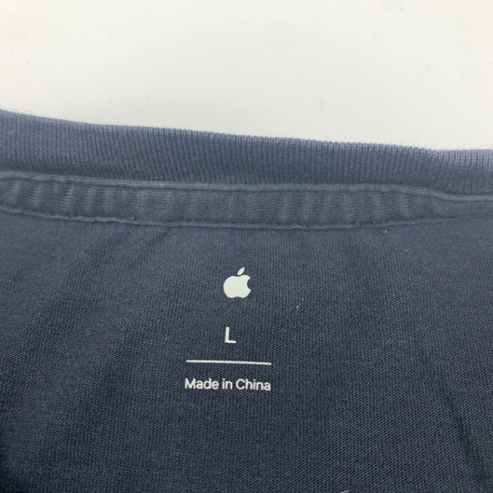 Apple Watch T-shirt Size L