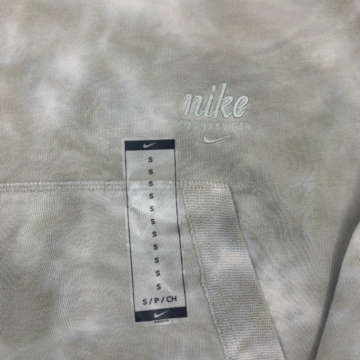 NWT Nike Tie Dye Hoodie Size Small