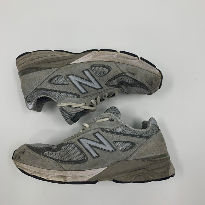 Grey New Balance 990v4 Shoes Made in USA size 9.5